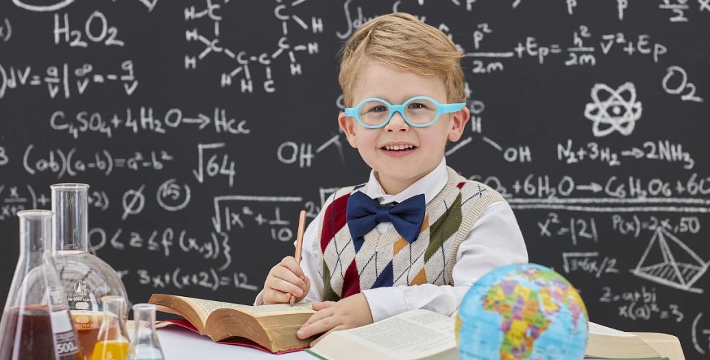 美股动态 | 财报表现亮眼 微软(MSFT.US)上涨超6% 市值突破4万亿美元