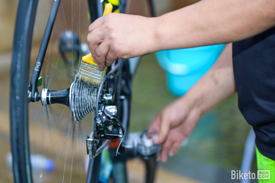 桂港澳大藤峡经贸文化交流座谈会召开