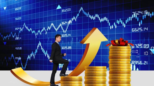 石宇奇首次摘得世界羽毛球锦标赛冠军