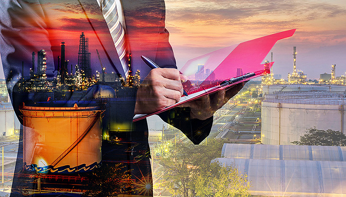 比特币蓄势冲击历史新高 投机多头与降息预期共舞 年底目标价看15万美元